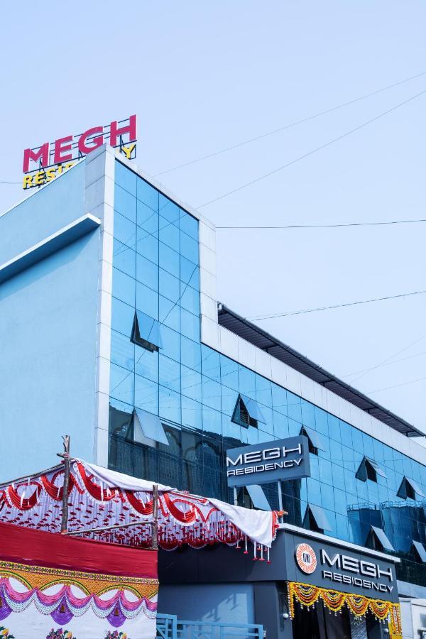 Megh Residency Navi Mumbai Hotel Buitenkant foto